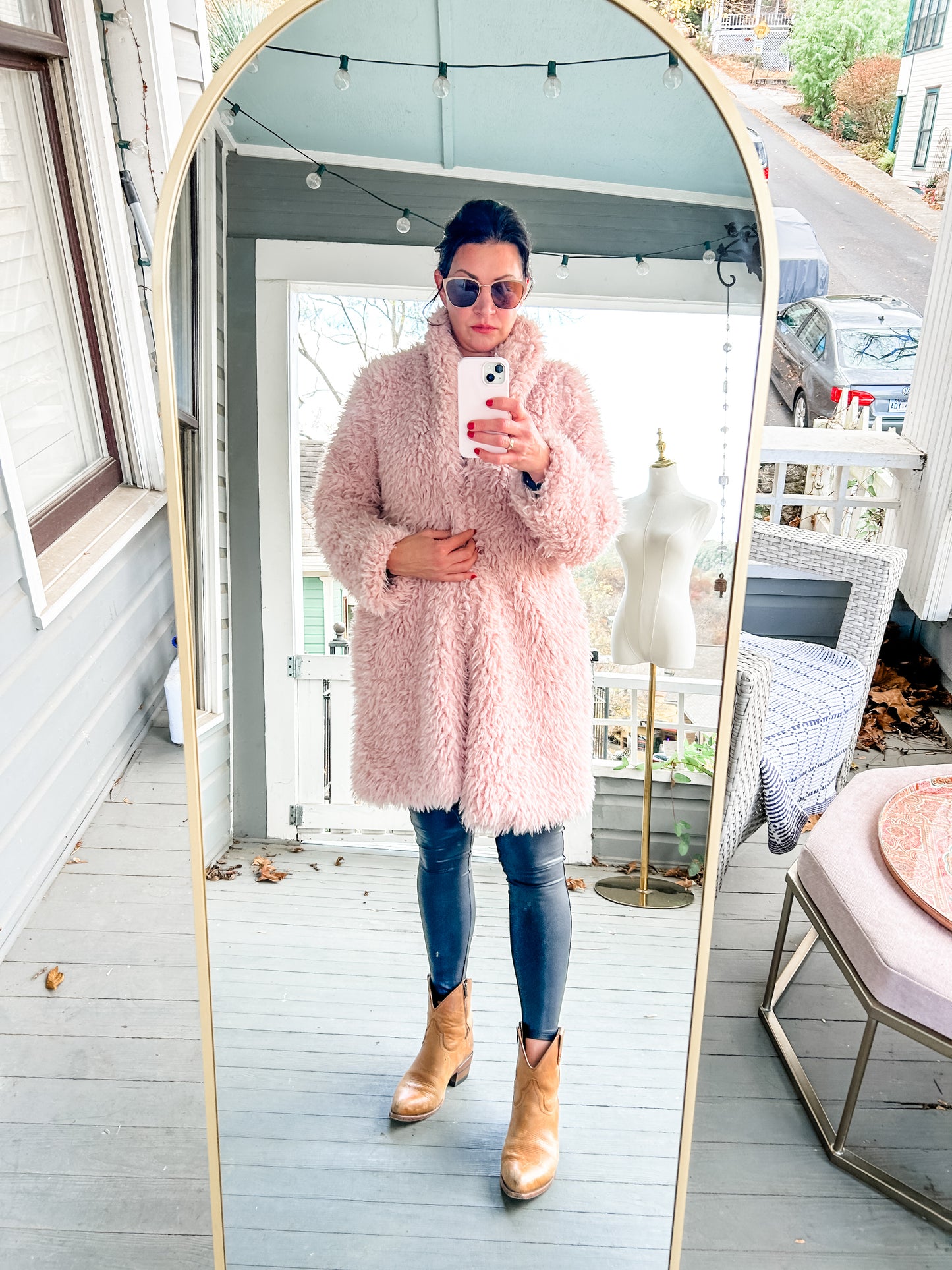 Faux Fur Coat. Light pink.