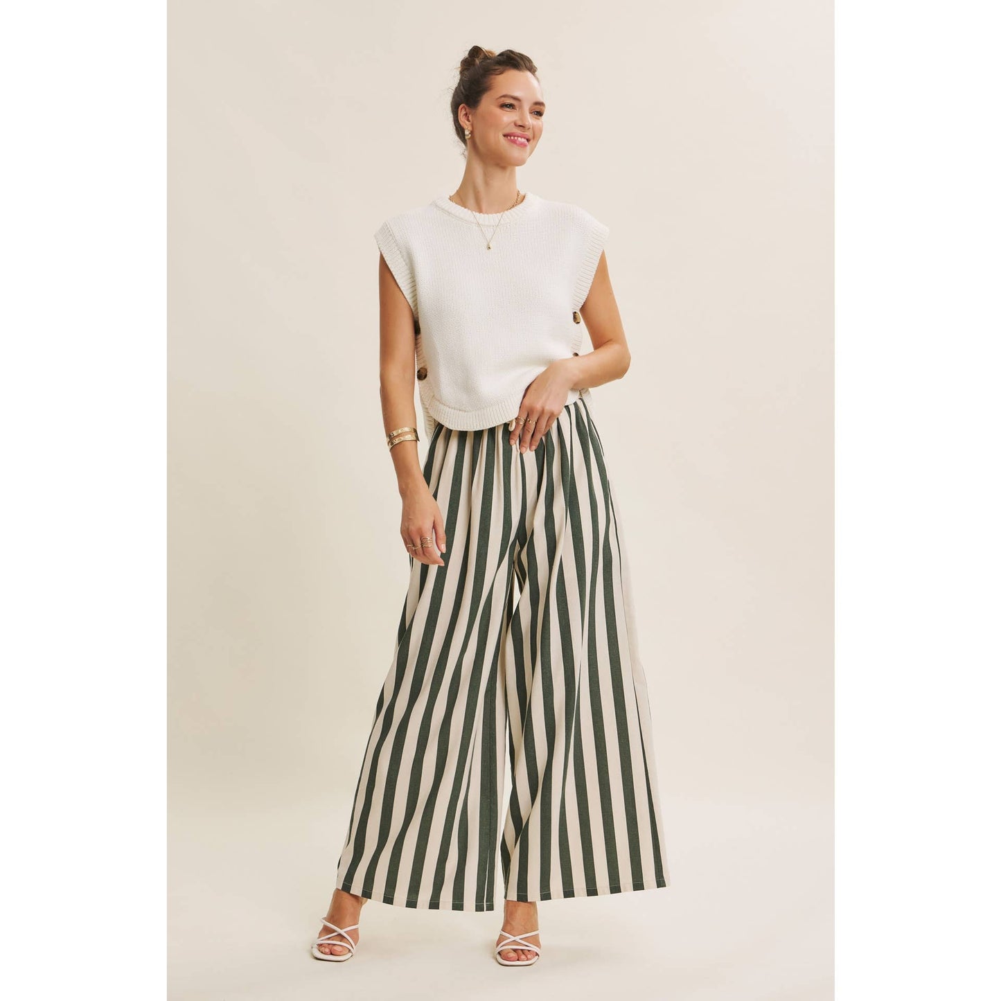 ALL-YEAR ROUND ESSENTIAL SIDE BUTTON SWEATER VEST TOP