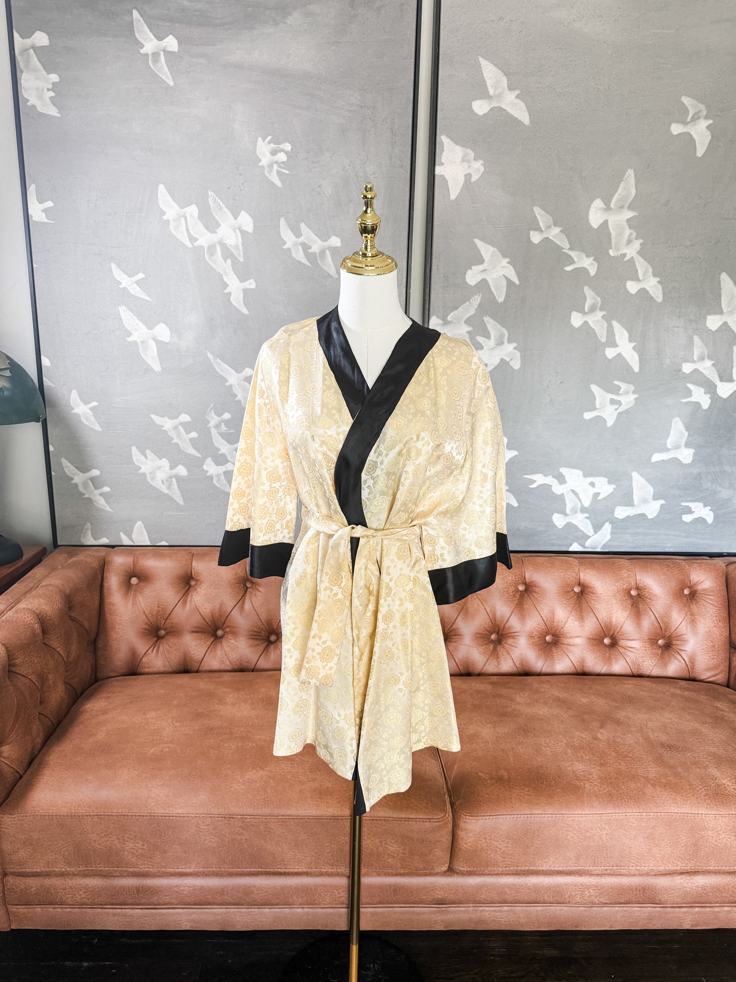 Vintage yellow rose robe