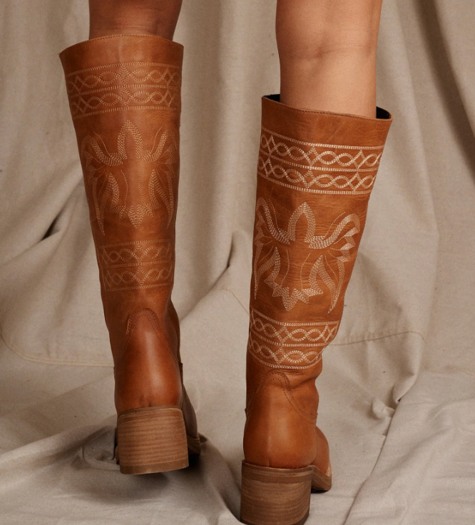 Dingo Stitched Avalon Leather Boot