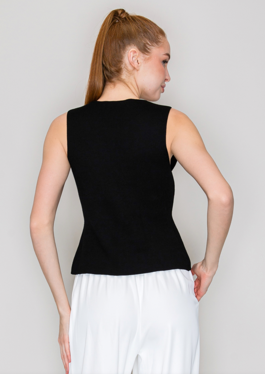 V-Neck Two-Button Vest Top