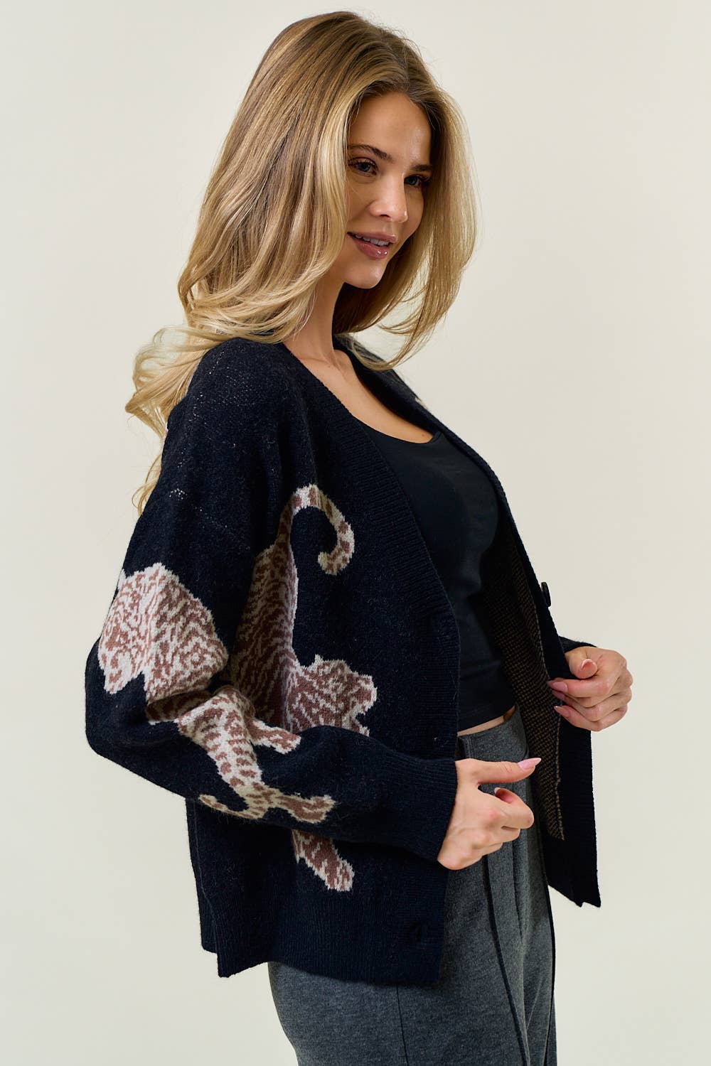 Tiger Printed Sweater Cardigan